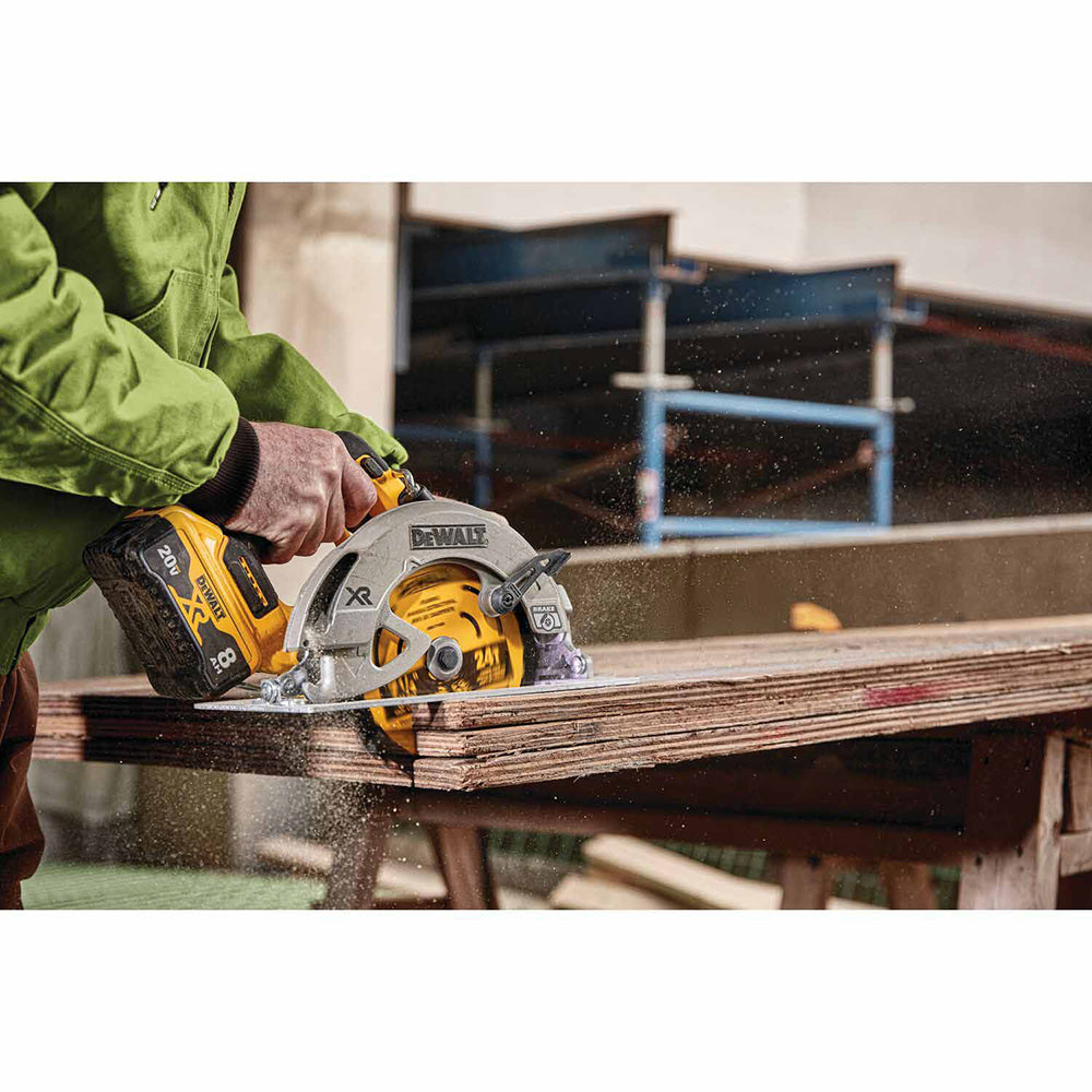 DeWalt DCS574B 20V XRP 7-1/4In Circular Saw - 8